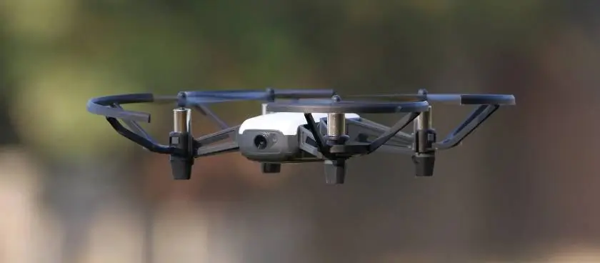 Dronă DJI Tello