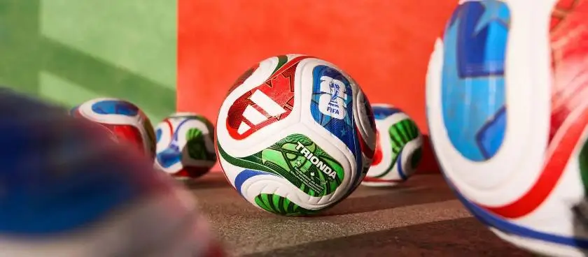 Minge de fotbal originală Adidas World Cup 26